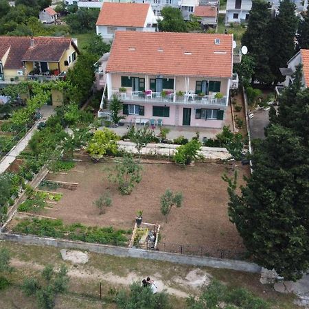 Hotel Apartman Palme Šibenik Exterior foto