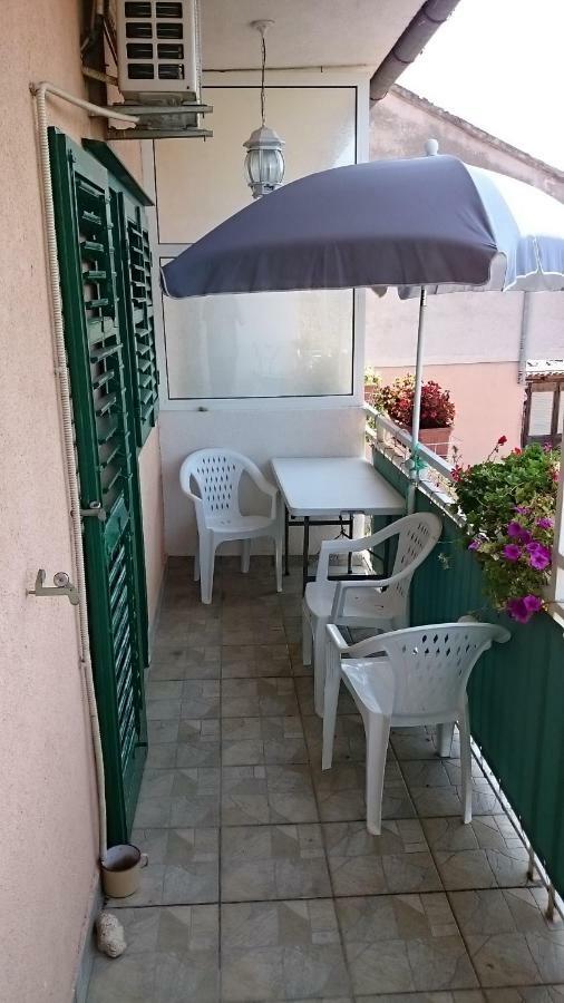 Hotel Apartman Palme Šibenik Exterior foto